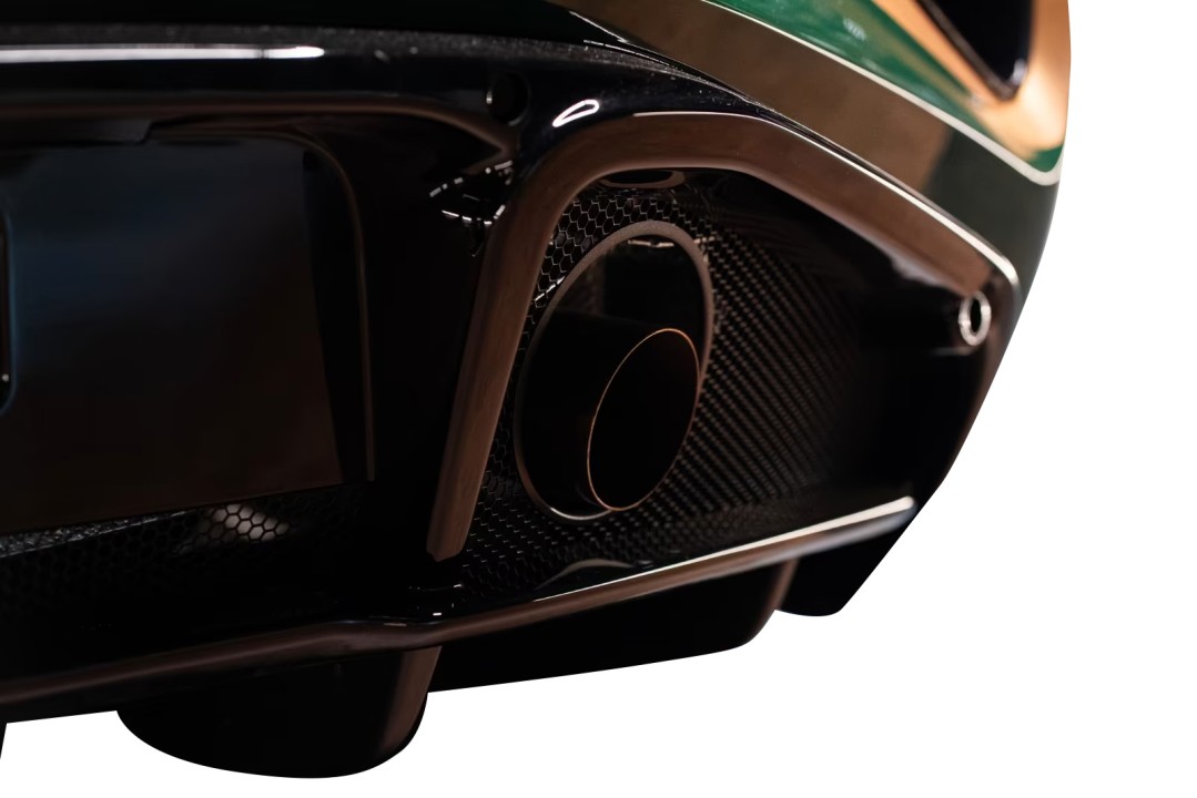 Lotus Emira GT4 - foto 23