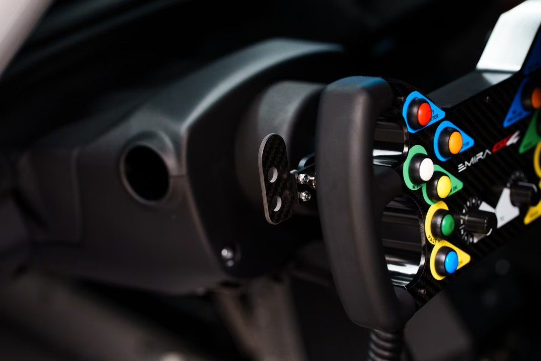 Lotus Emira GT4 - foto 7