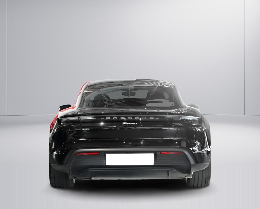 Porsche Taycan (4)