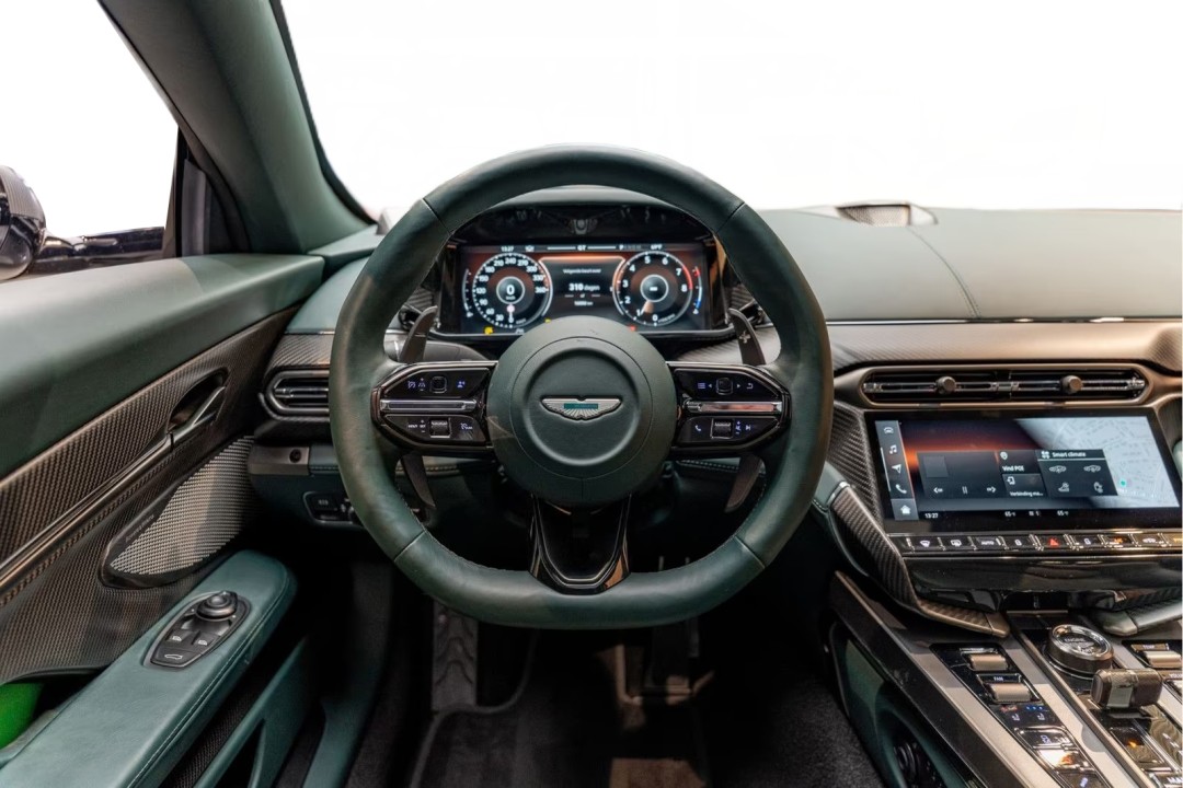 Aston Martin Vanquish - foto 12