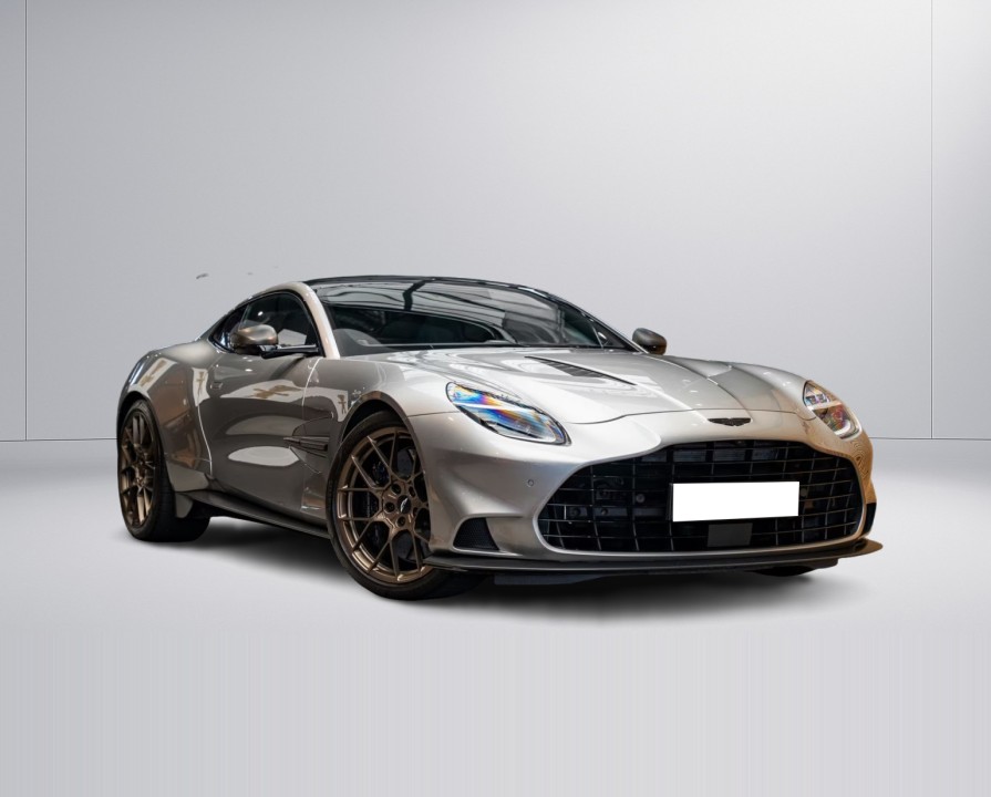 Aston Martin Vanquish (2)