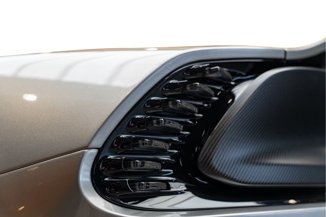 Aston Martin Vanquish - foto 46