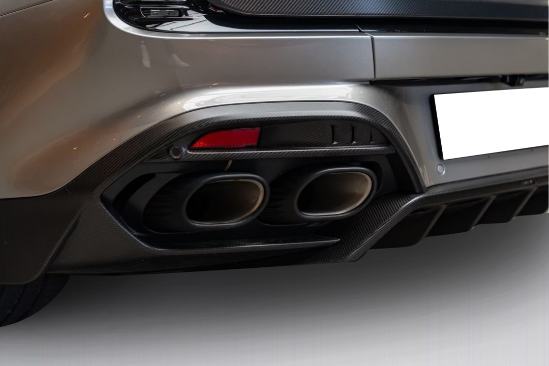 Aston Martin Vanquish - foto 47