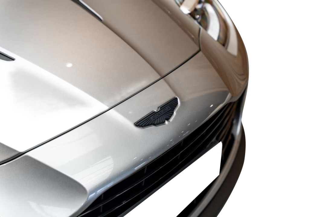 Aston Martin Vanquish - foto 36