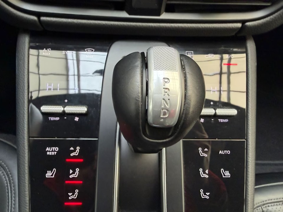 Porsche Macan - foto 12