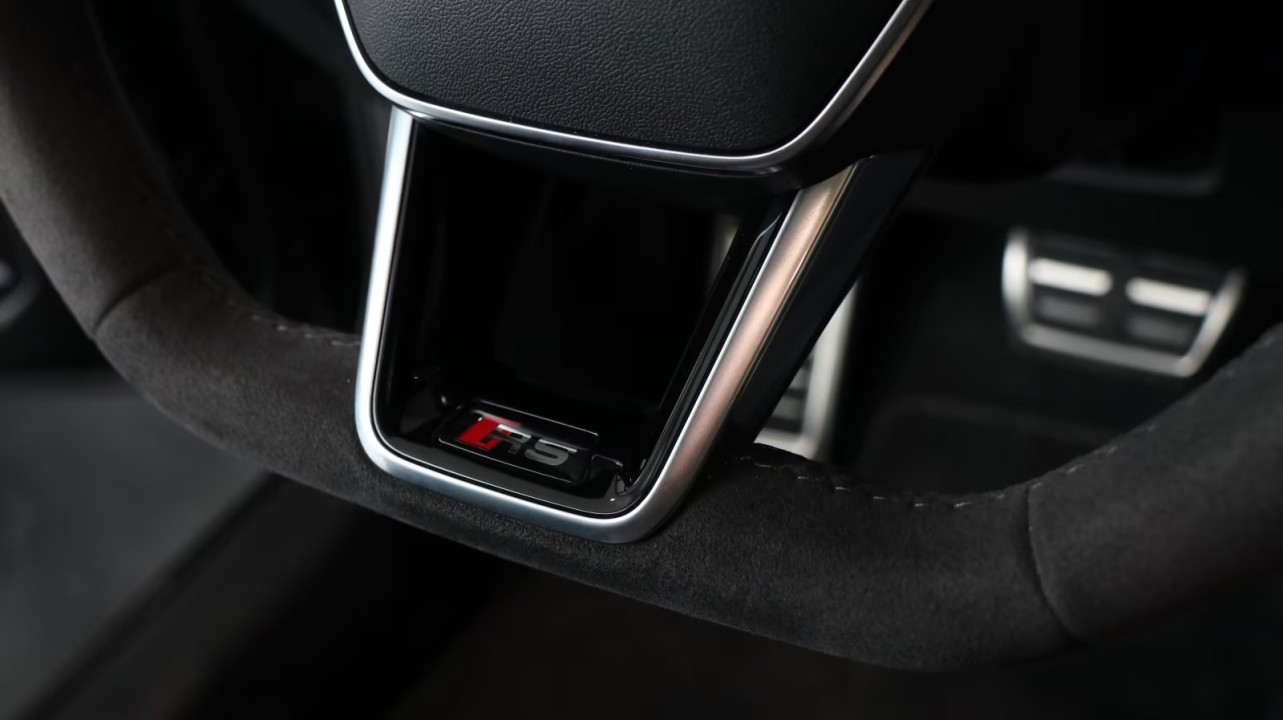 Audi RS6 4.0 TFSI - foto 9