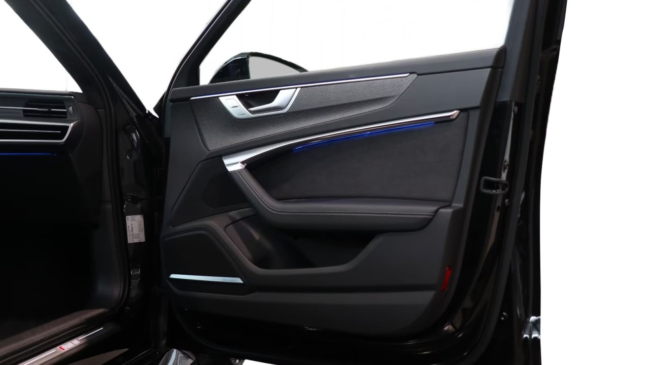 Audi RS6 4.0 TFSI - foto 23