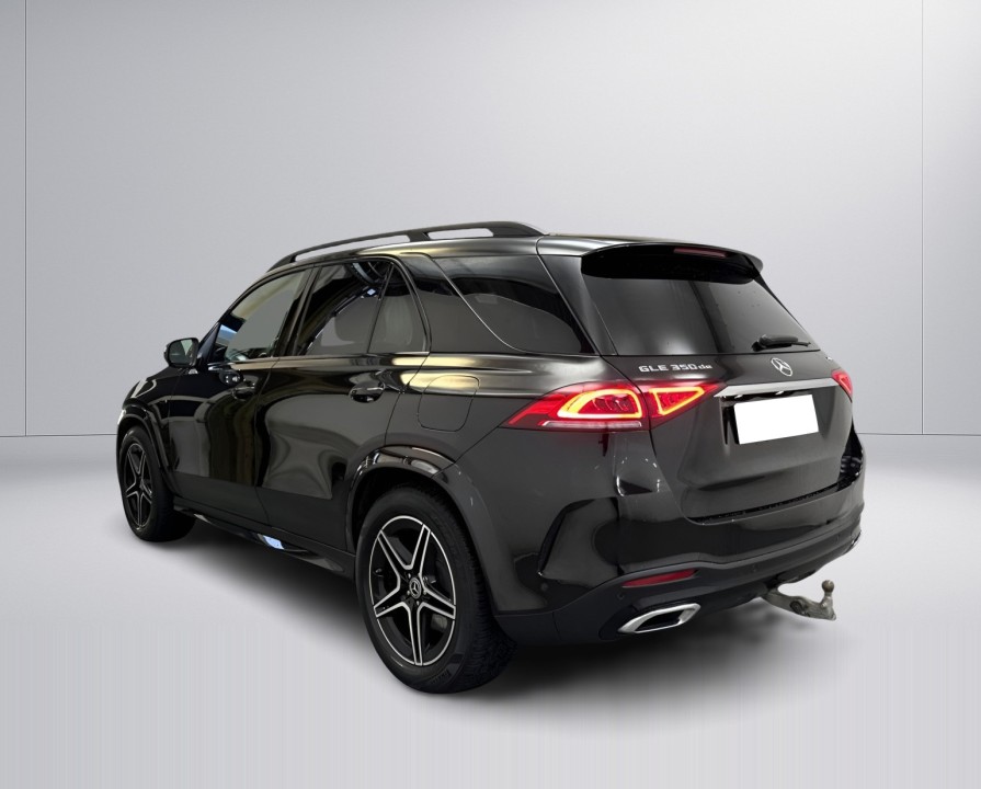 Mercedes-Benz GLE 350de 4MATIC (3)