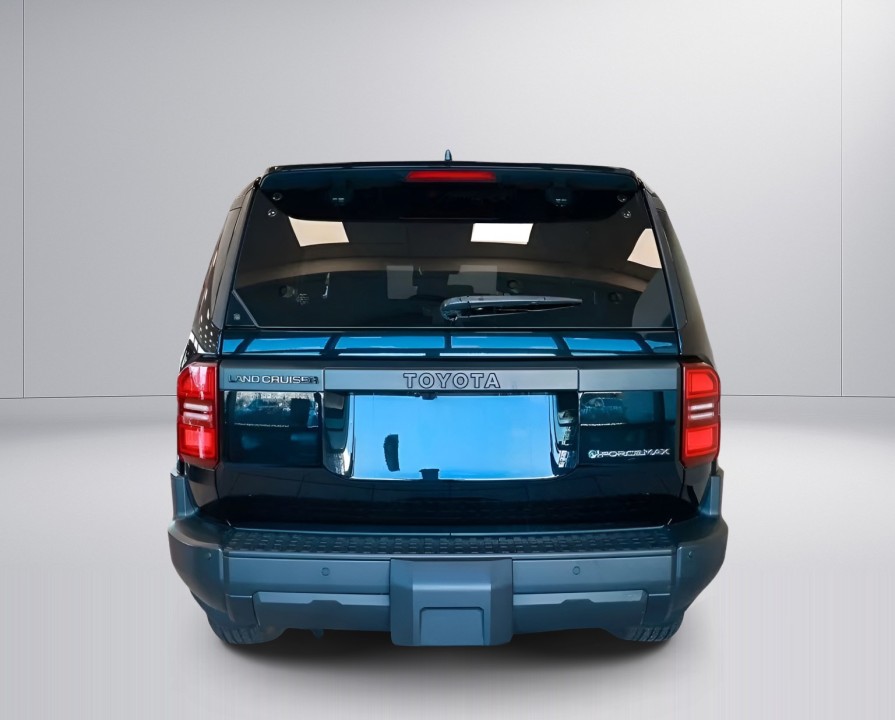 Toyota Land Cruiser (3)