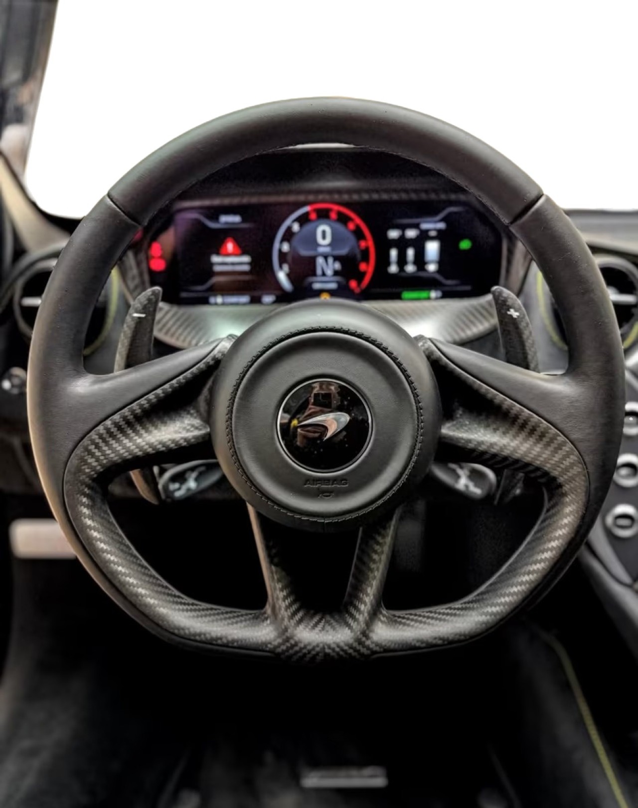 McLaren 750S - foto 6