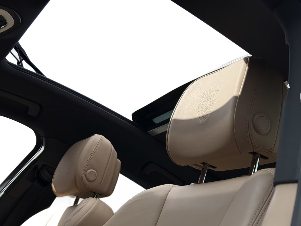 Porsche Macan - foto 24