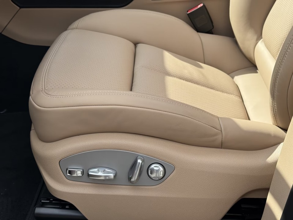 Porsche Macan - foto 25