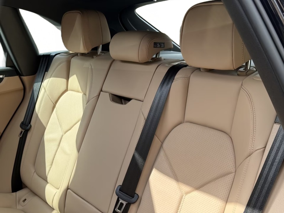 Porsche Macan - foto 21