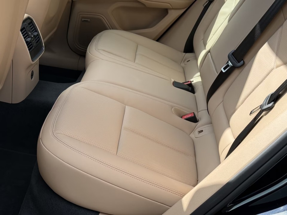 Porsche Macan - foto 22