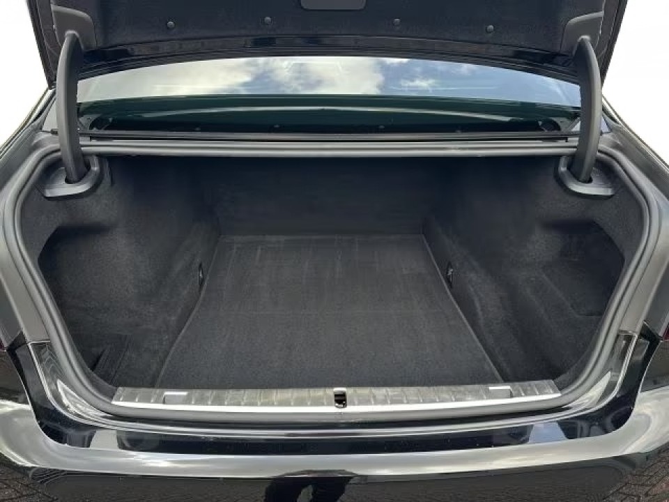 BMW Seria 7xDrive740d - foto 17