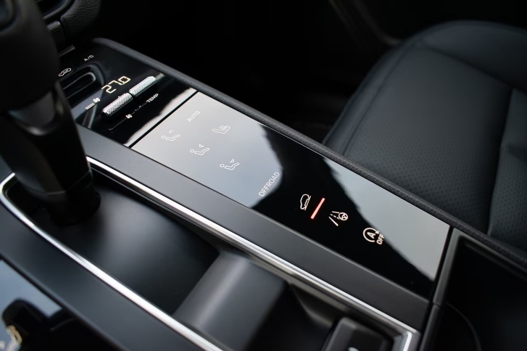 Porsche Macan - foto 14