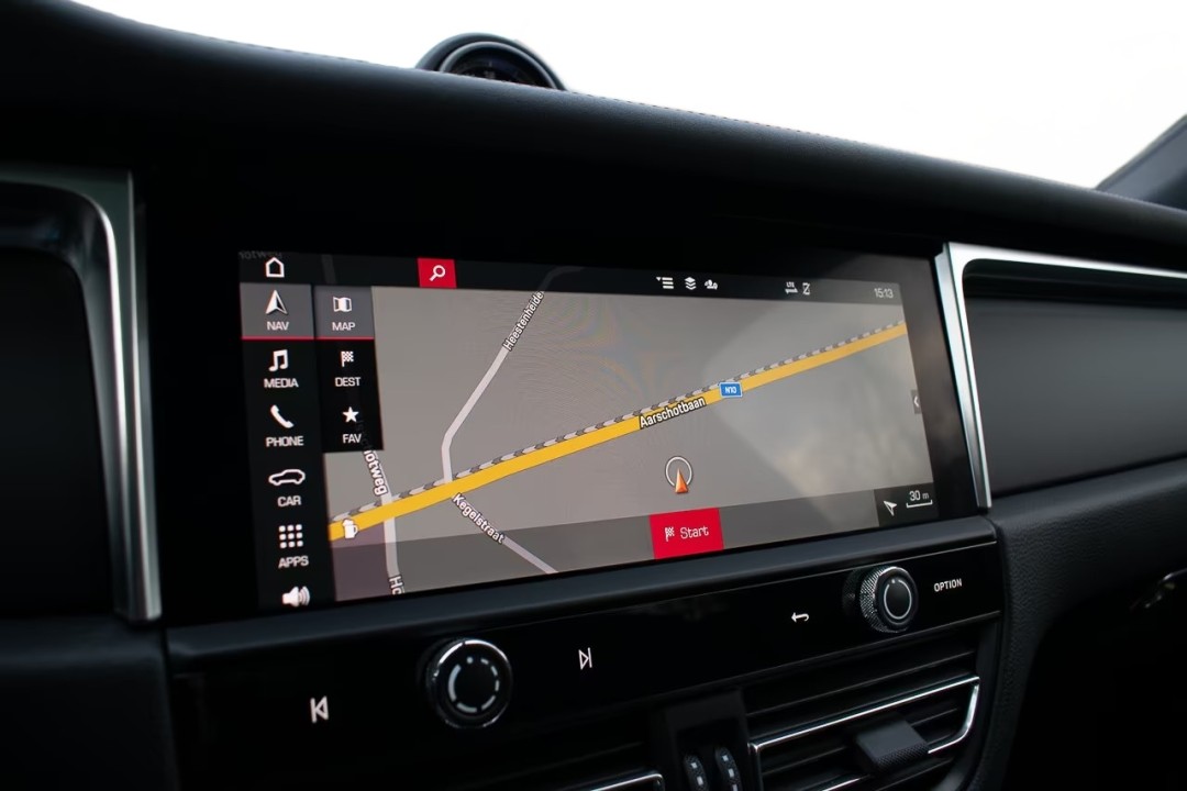 Porsche Macan - foto 21