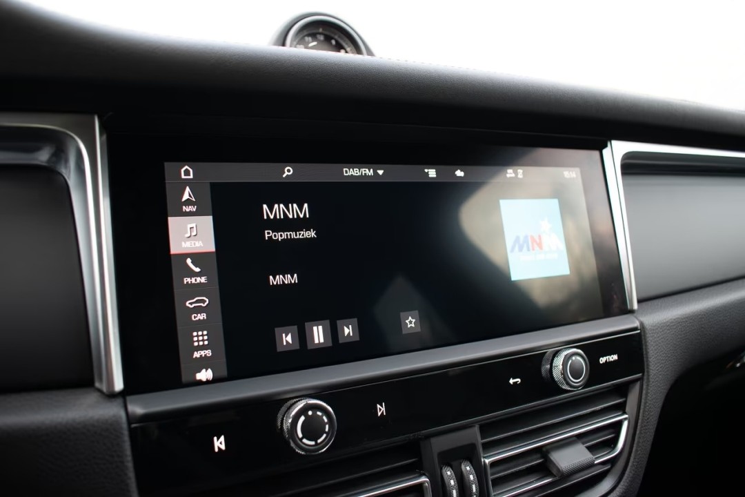 Porsche Macan - foto 16