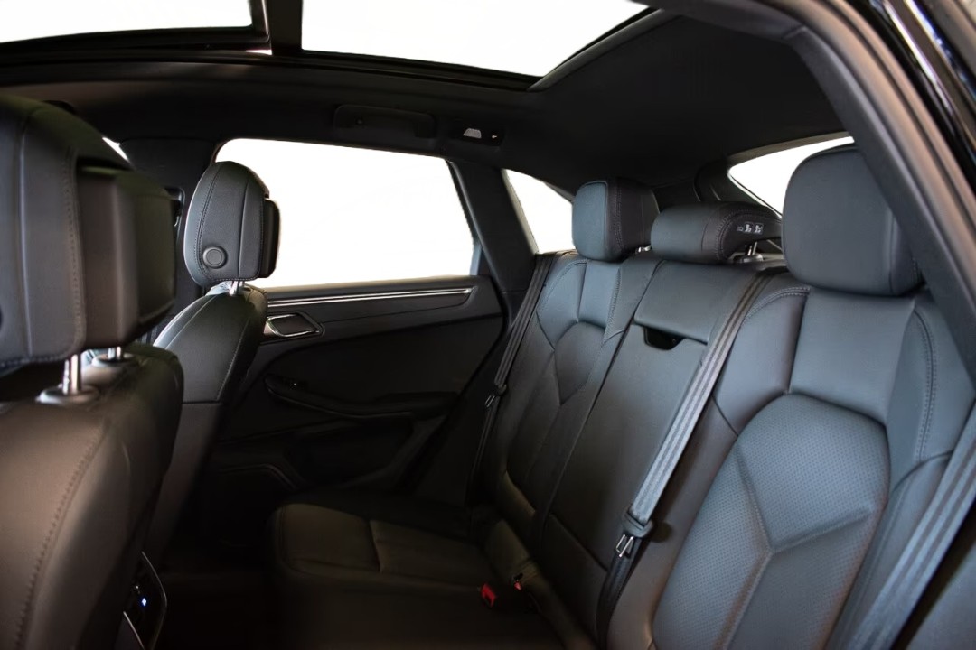 Porsche Macan - foto 23