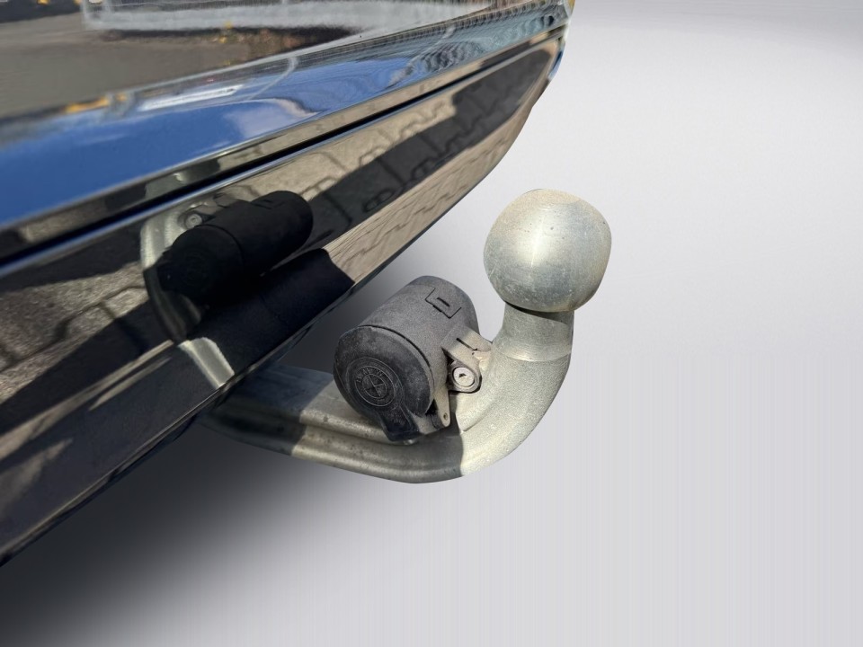 BMW Seria 7 xDrive740d - foto 23