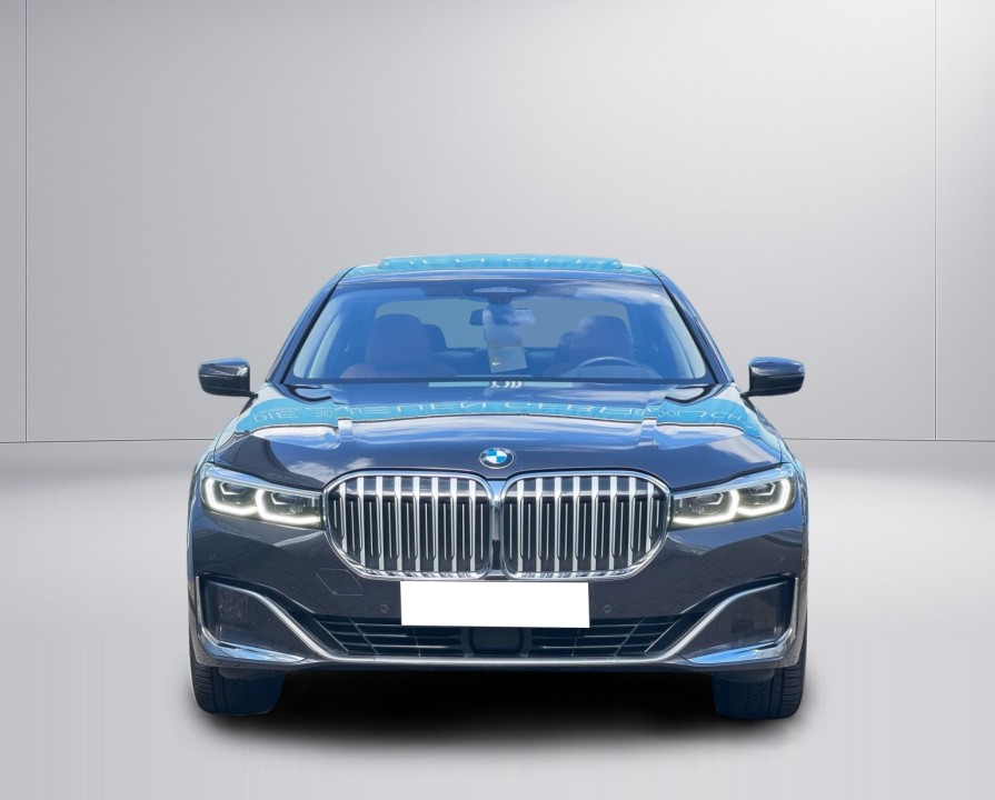BMW Seria 7 xDrive740d - foto 6