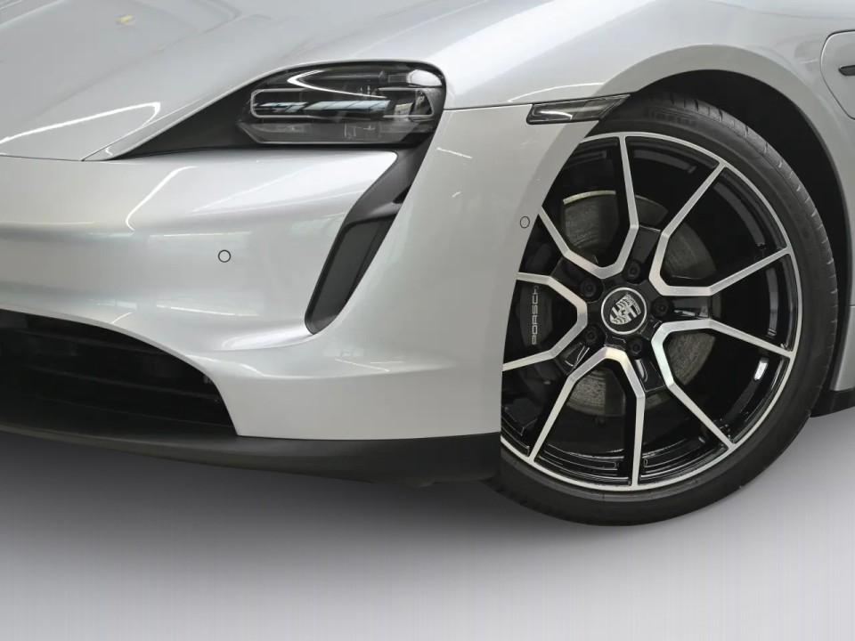 Porsche Taycan Sport Turismo - foto 25
