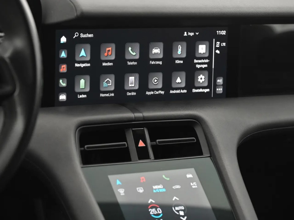 Porsche Taycan Sport Turismo - foto 13