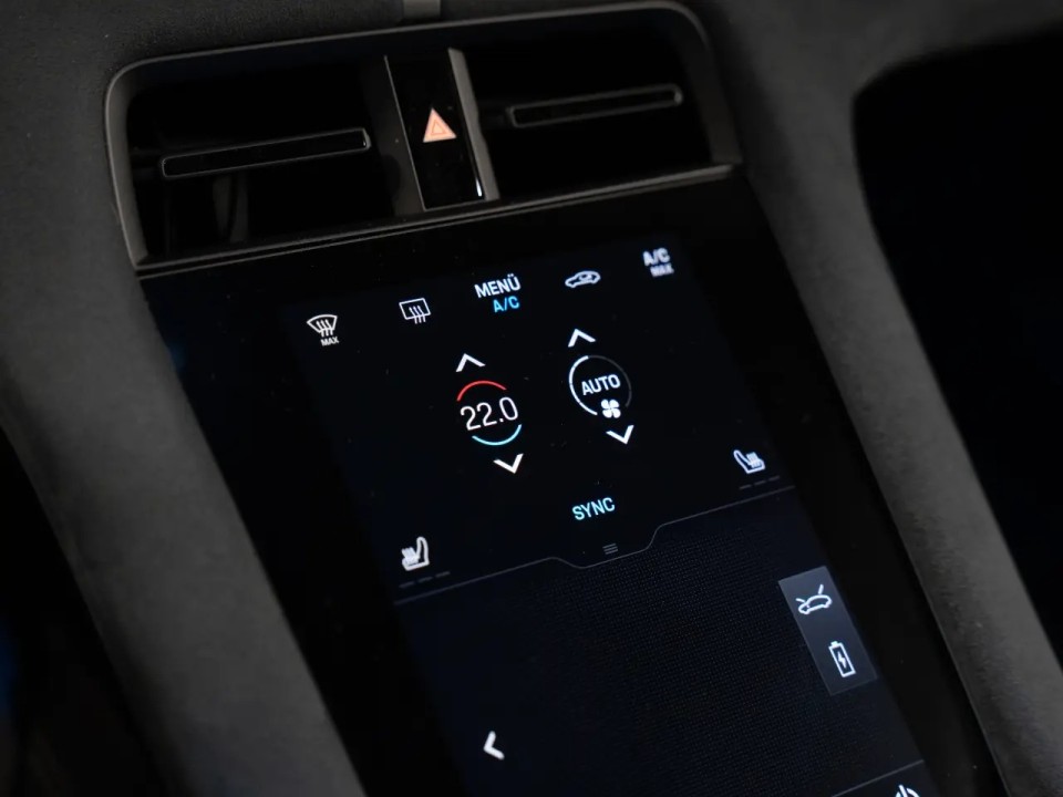 Porsche Taycan GTS Sport Turismo - foto 16