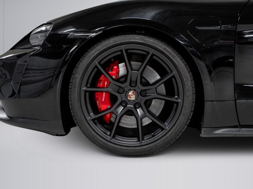 Porsche Taycan GTS Sport Turismo - foto 38
