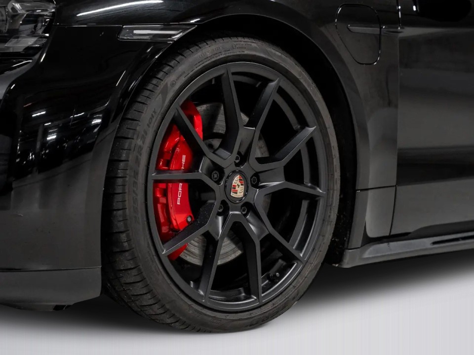 Porsche Taycan GTS Sport Turismo - foto 37