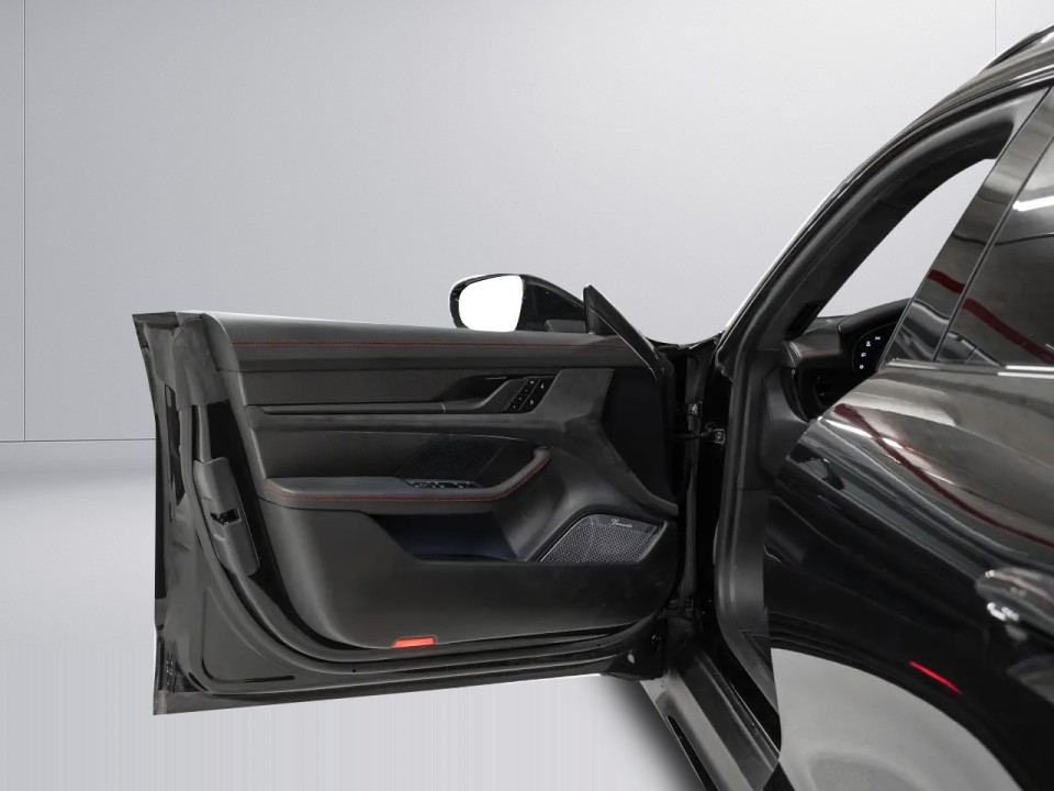 Porsche Taycan GTS Sport Turismo - foto 24