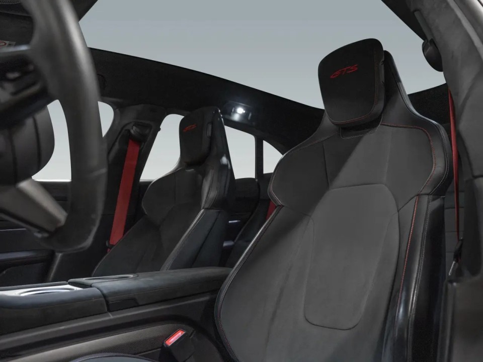 Porsche Taycan GTS Sport Turismo - foto 14