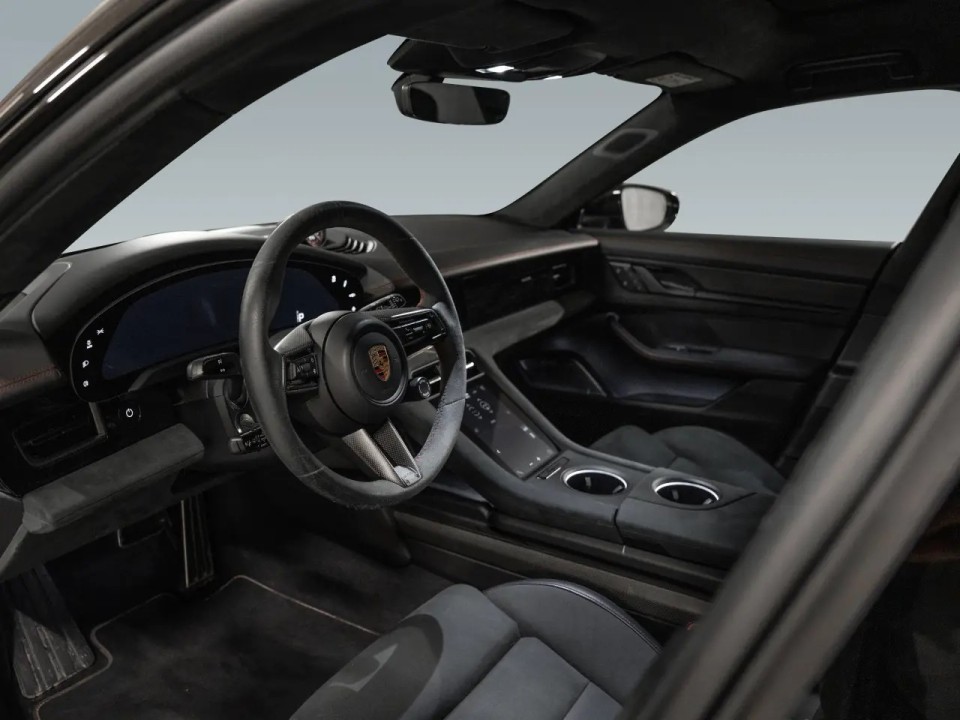 Porsche Taycan GTS Sport Turismo - foto 9