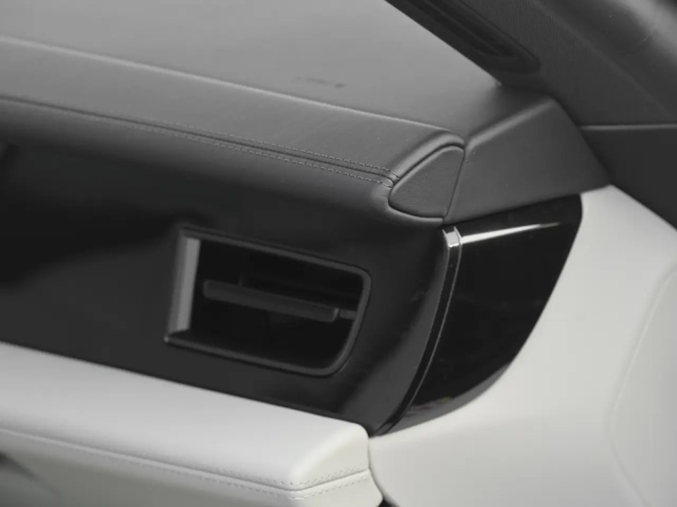 Porsche Taycan 4S - foto 19