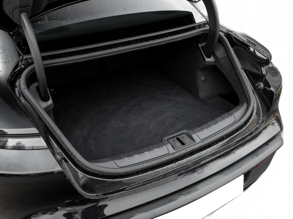 Porsche Taycan - foto 27