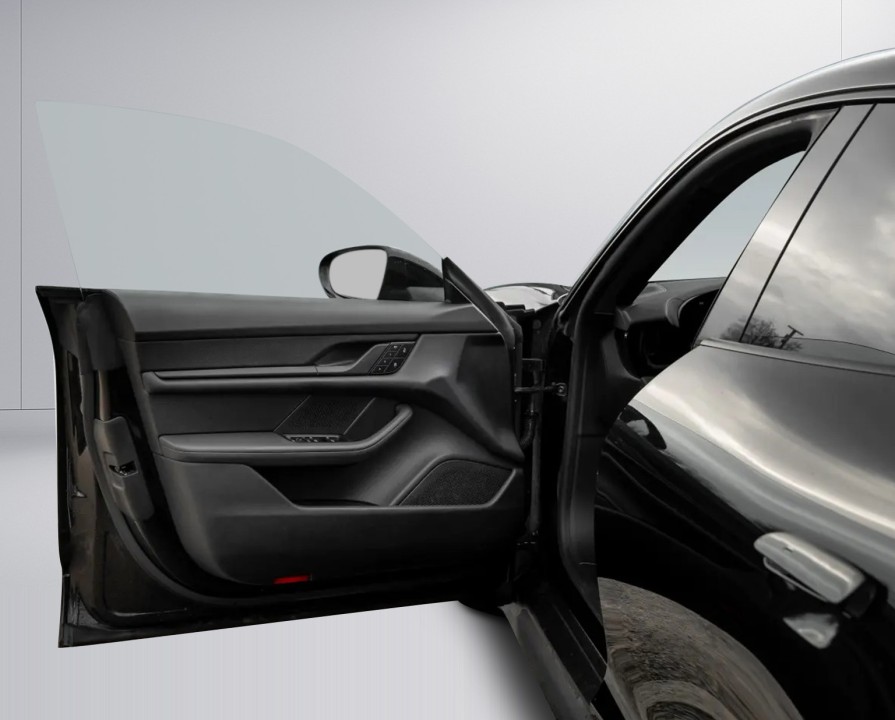 Porsche Taycan - foto 22