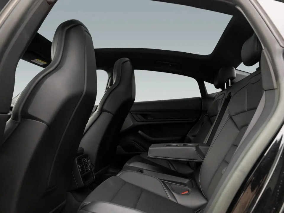 Porsche Taycan - foto 20