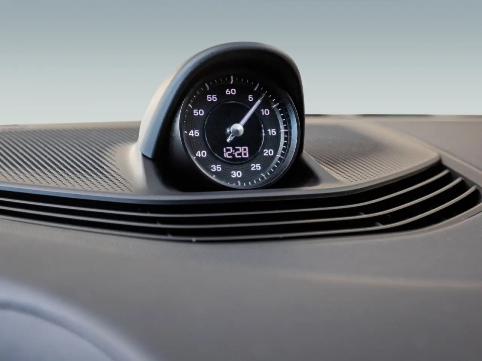 Porsche Taycan 4 Cross Turismo - foto 17