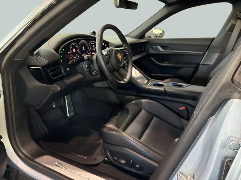 Porsche Taycan 4S Sport Turismo - foto 8