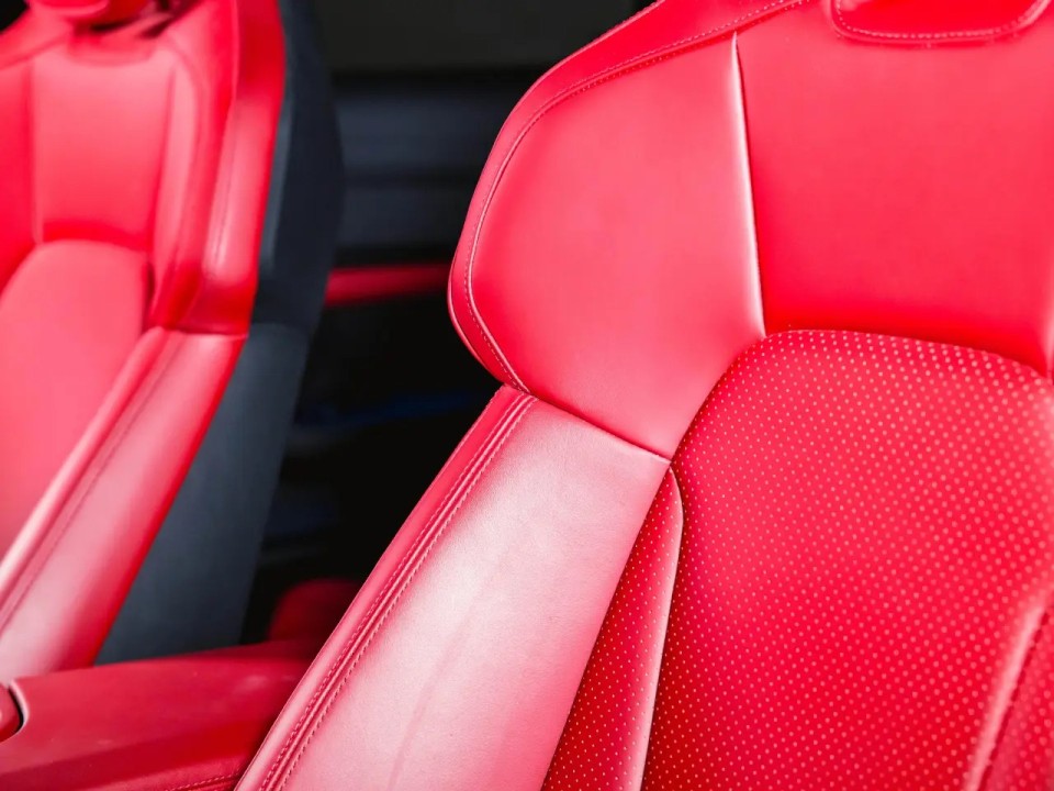 Porsche Taycan - foto 24