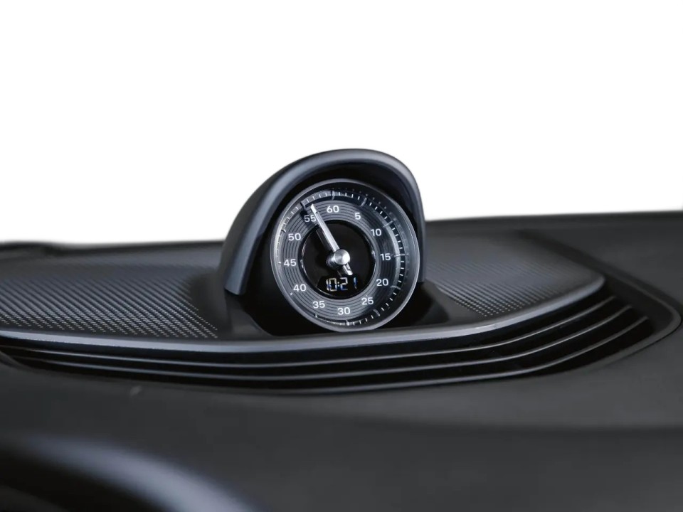 Porsche Taycan - foto 21