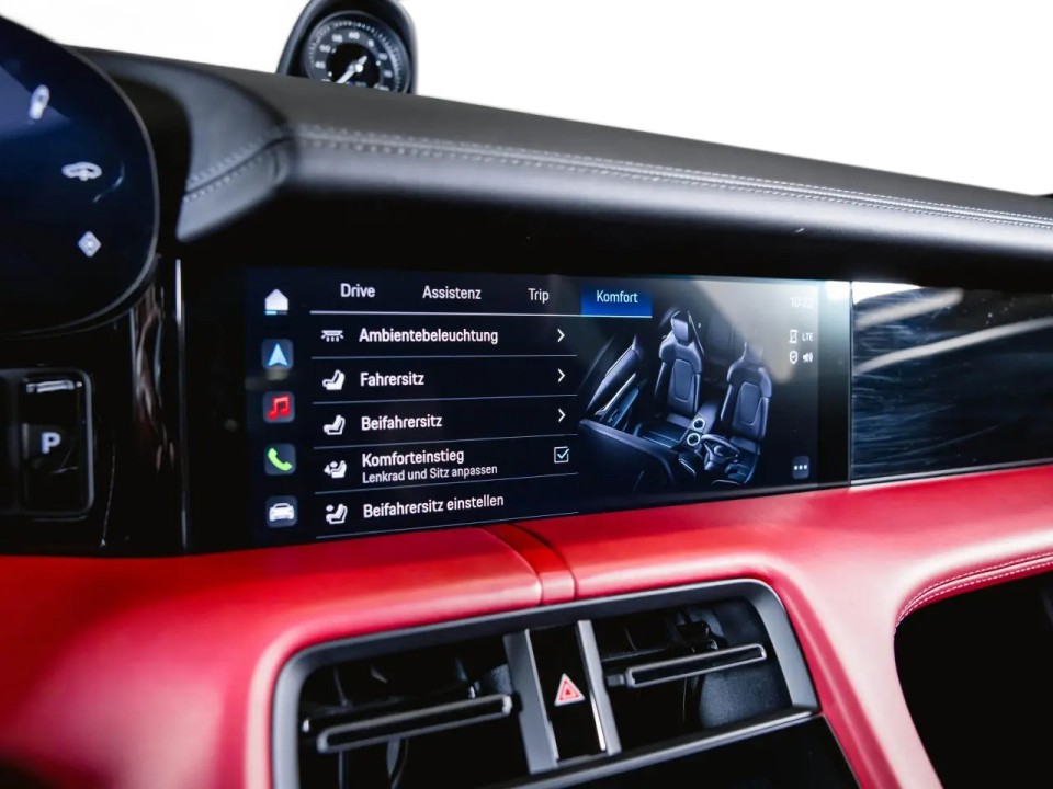 Porsche Taycan - foto 17