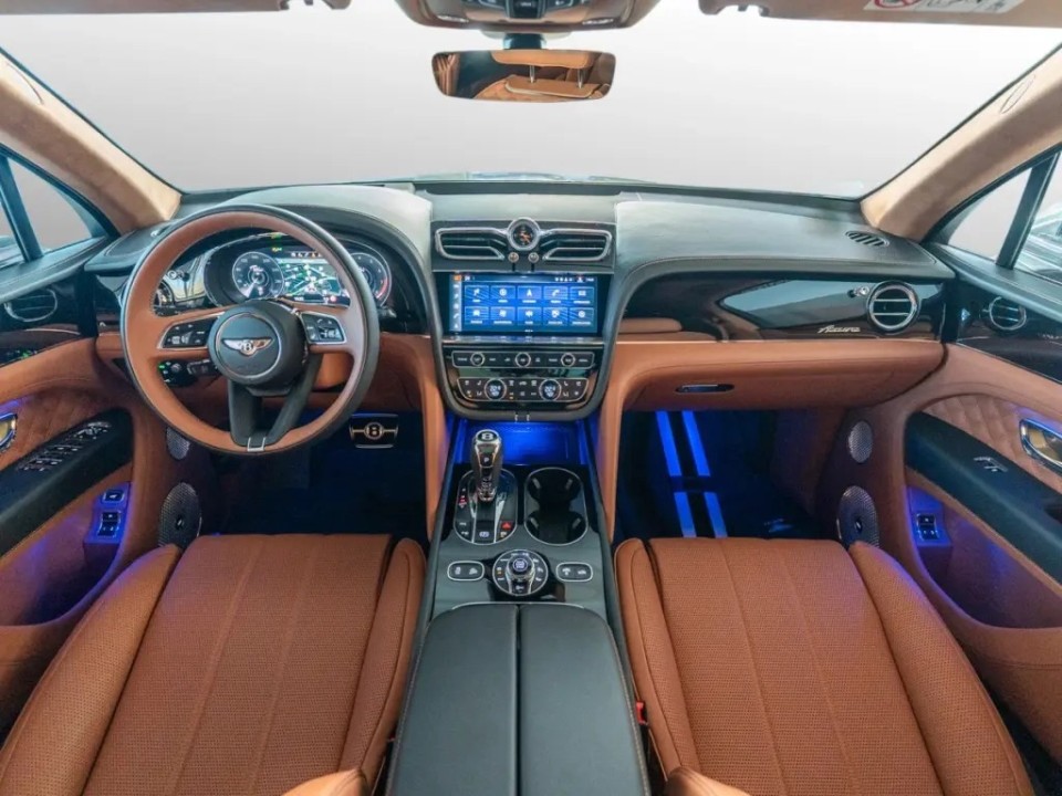 Bentley Bentayga Azure V8 - foto 6