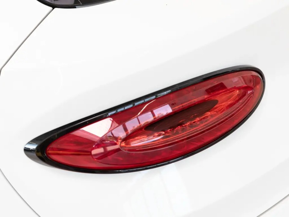 Bentley Bentayga V8 - foto 31