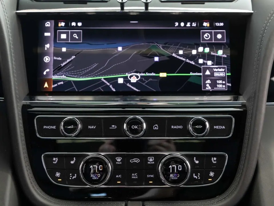 Bentley Bentayga V8 - foto 13