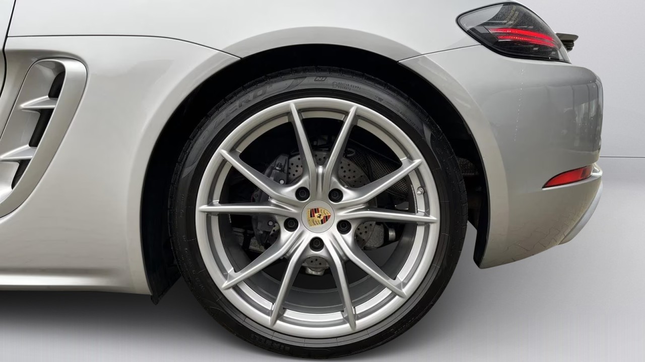 Porsche 718 Cayman - foto 18