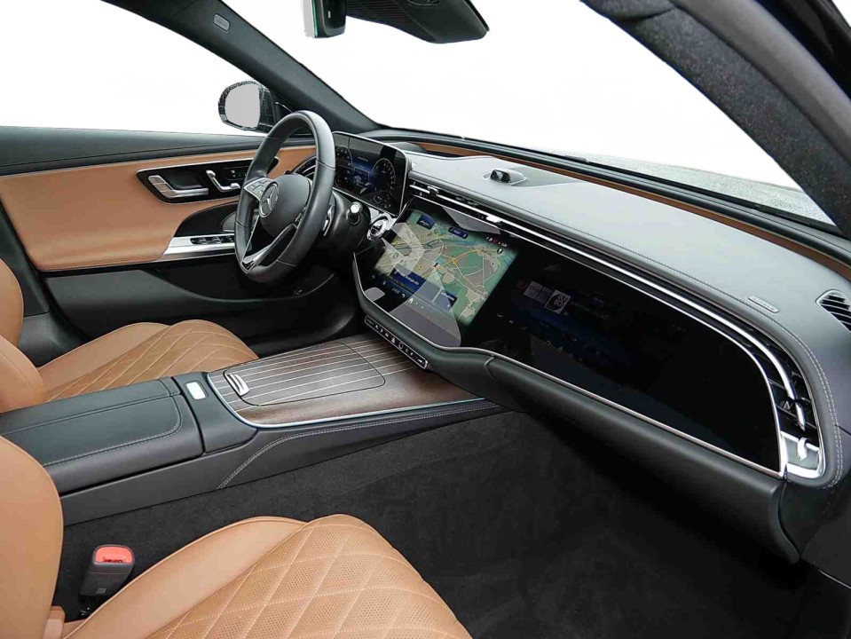 Mercedes-Benz E 300e - foto 7