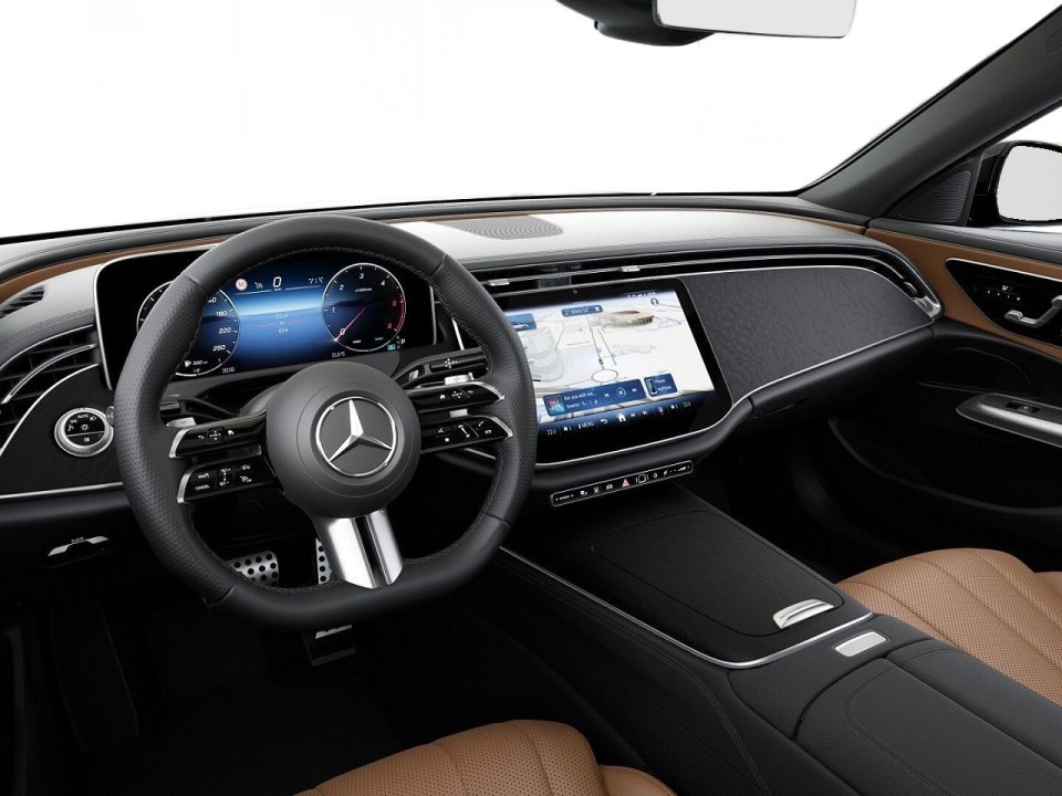 Mercedes-Benz E 220d 4MATIC AMG - foto 15