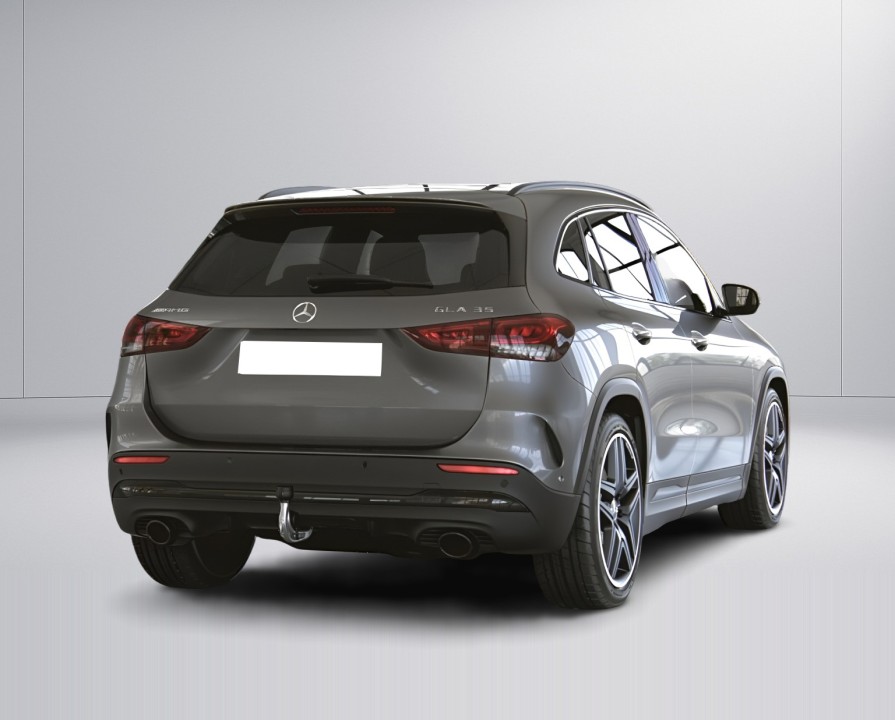 Mercedes-Benz GLA 35 AMG 4MATIC (4)
