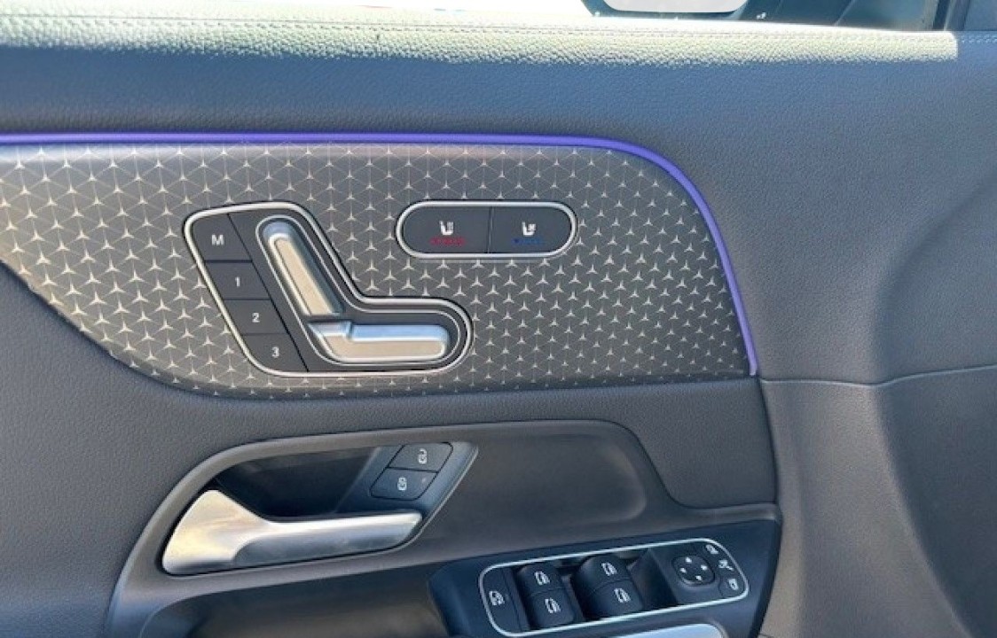 Mercedes-Benz GLA 35 AMG 4MATIC - foto 15